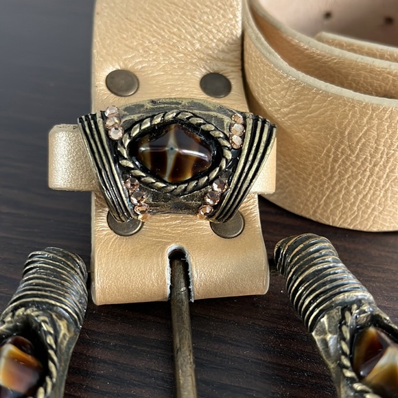 NEW Leatherock Statement leather and Rhinestone Belt - Picture 3 of 6